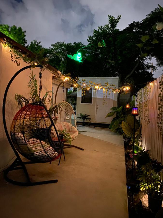 Tiny Place W Private Hot Jacuzzi 7 Min To Miami International Airport المظهر الخارجي الصورة