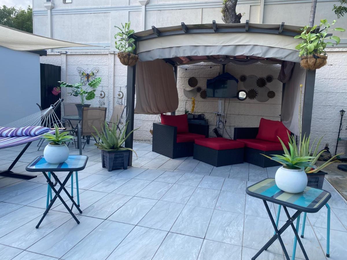 Tiny Place W Private Hot Jacuzzi 7 Min To Miami International Airport المظهر الخارجي الصورة