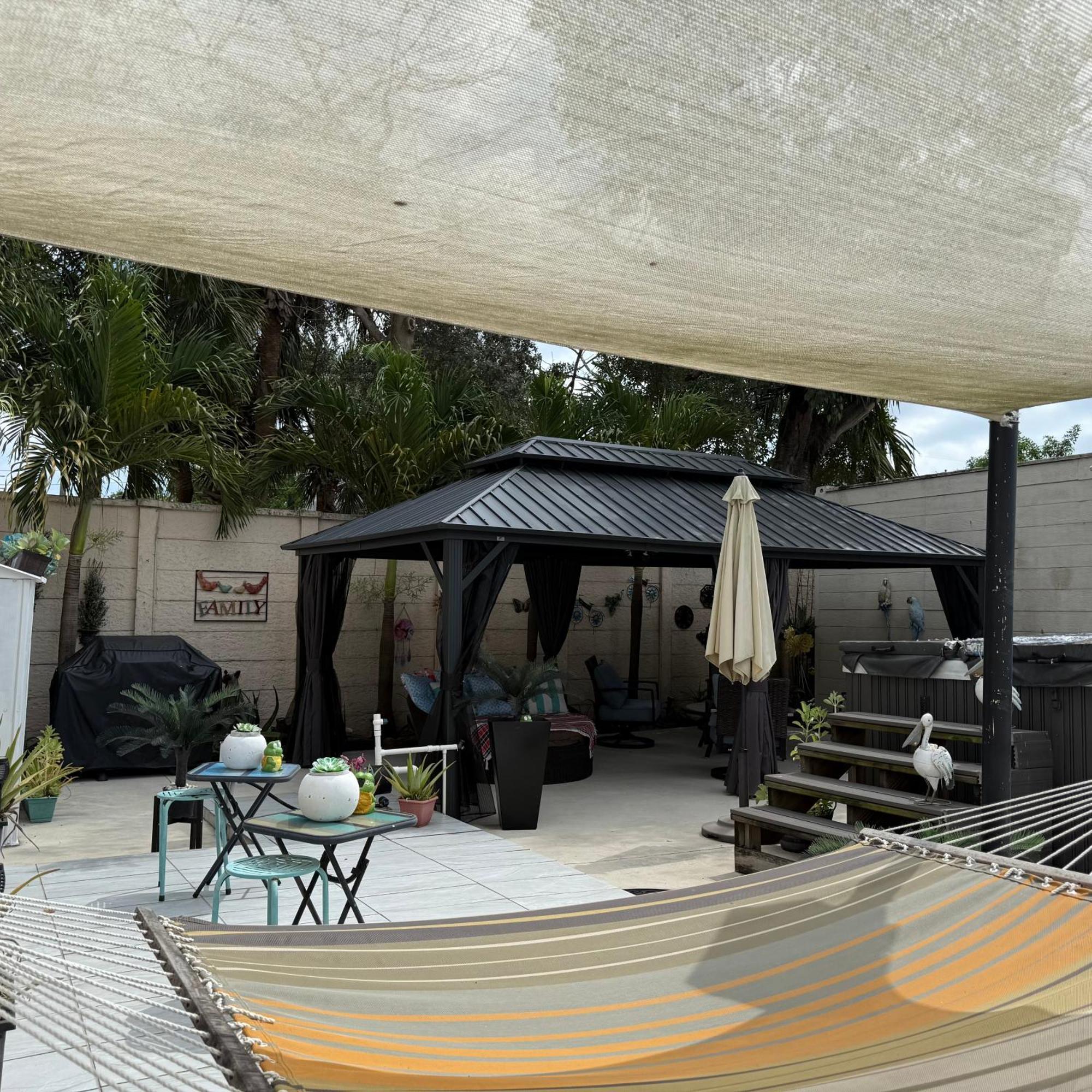 Tiny Place W Private Hot Jacuzzi 7 Min To Miami International Airport المظهر الخارجي الصورة